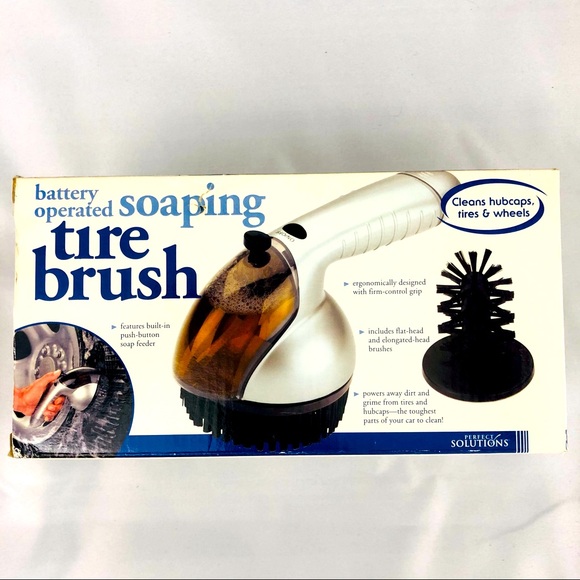 NIB Auto Soaping Tire Brush Battery Operated - Picture 1 of 16